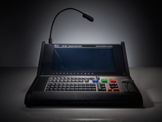 Event-Controller - Barco EC-50 Front